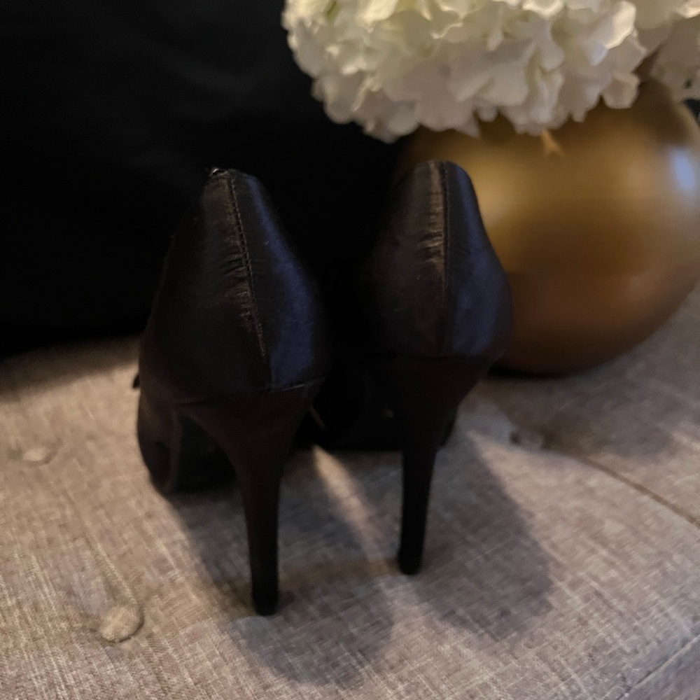 Spring fabric heels - Picture 2 of 3